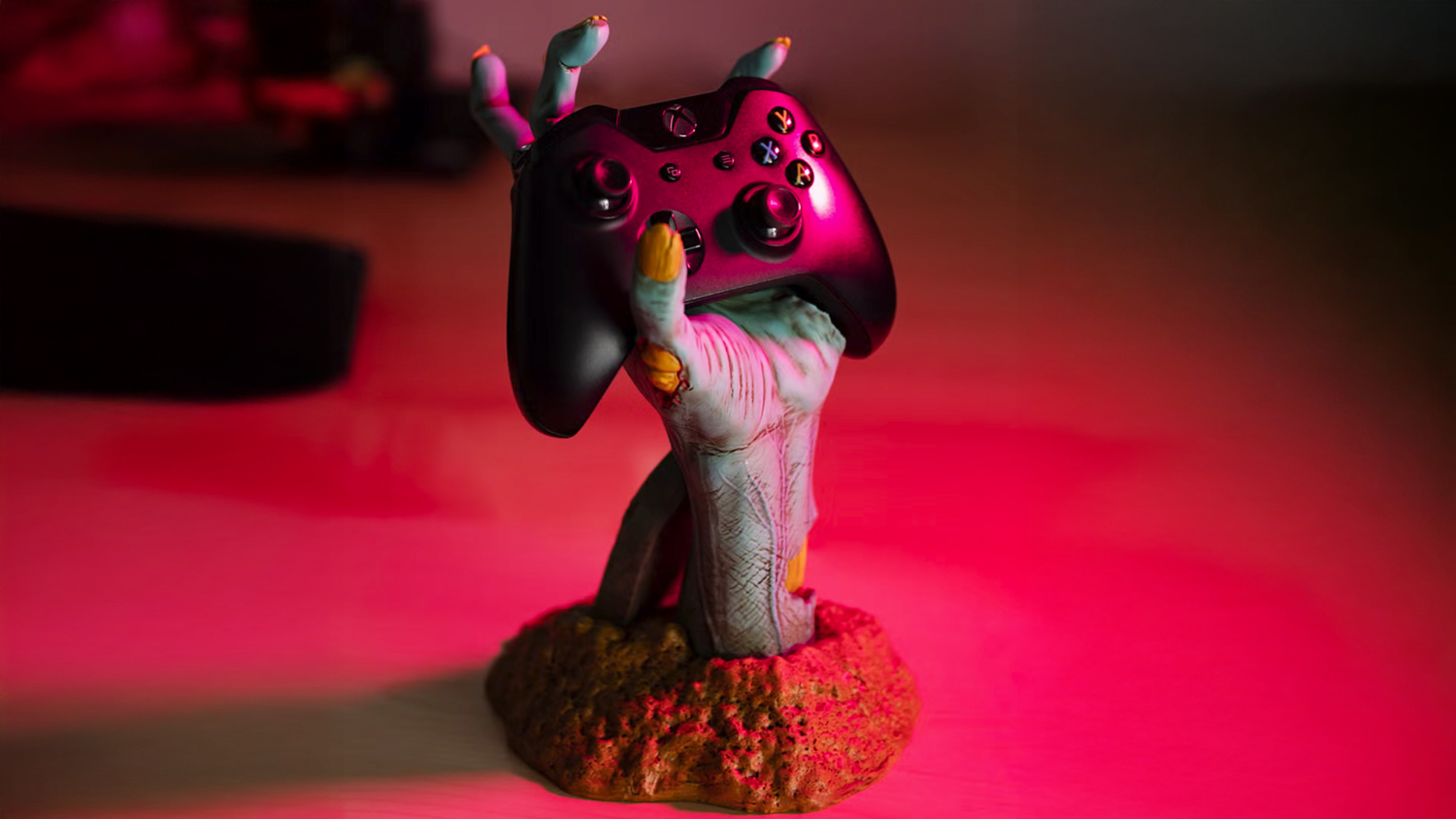 Zombie Controller and Headset Holder Zombie Controller and Headset Holder